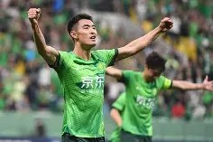 KY Gaming-北京国安训练开放日，窗口期扳平良机引欢呼，欧联在即，团队化学反应显著(北京国安赛事直播)